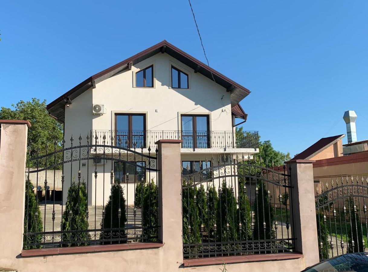 Apartament Micsunelelor Cu Parcare Privata Iasi Exterior photo